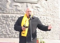 Marko Sim�i�